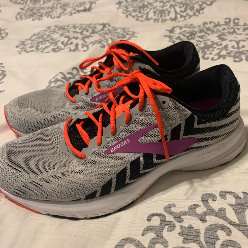 Brooks Launch 6 sneakers